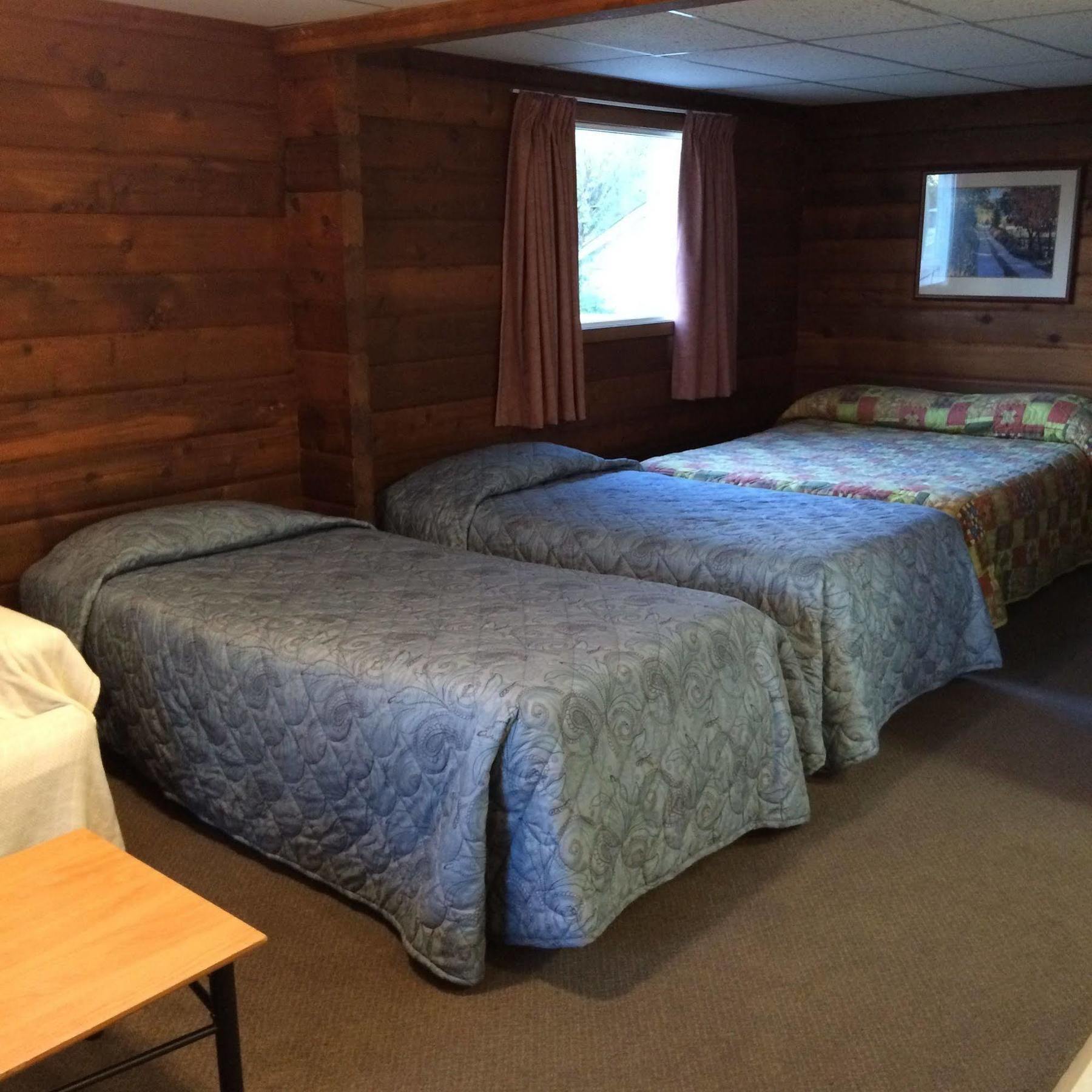 Raccoon Lodge Motel Sylvan Lake Luaran gambar