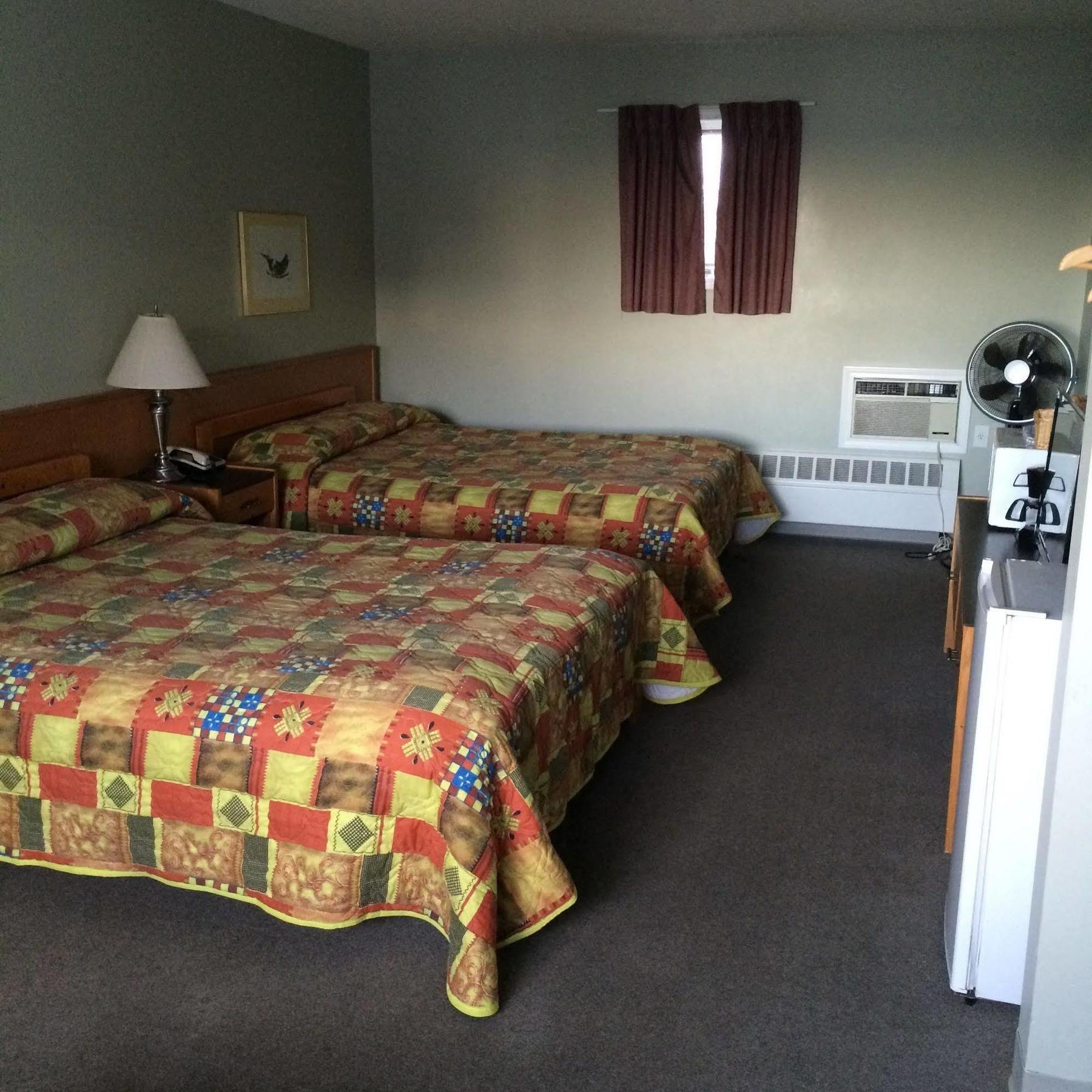 Raccoon Lodge Motel Sylvan Lake Luaran gambar