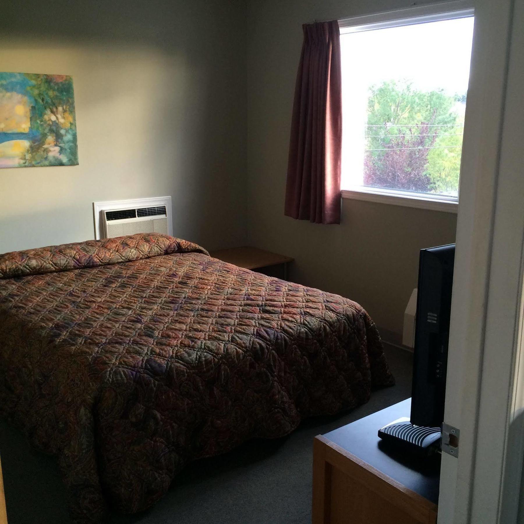 Raccoon Lodge Motel Sylvan Lake Luaran gambar